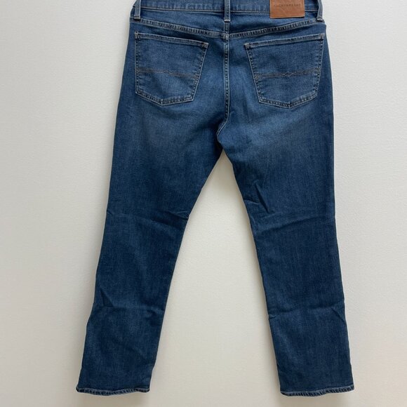 Lucky Brand Sweet Mid Rise Straight Jeans Women's Size: 10/30A - Picture 2 of 5